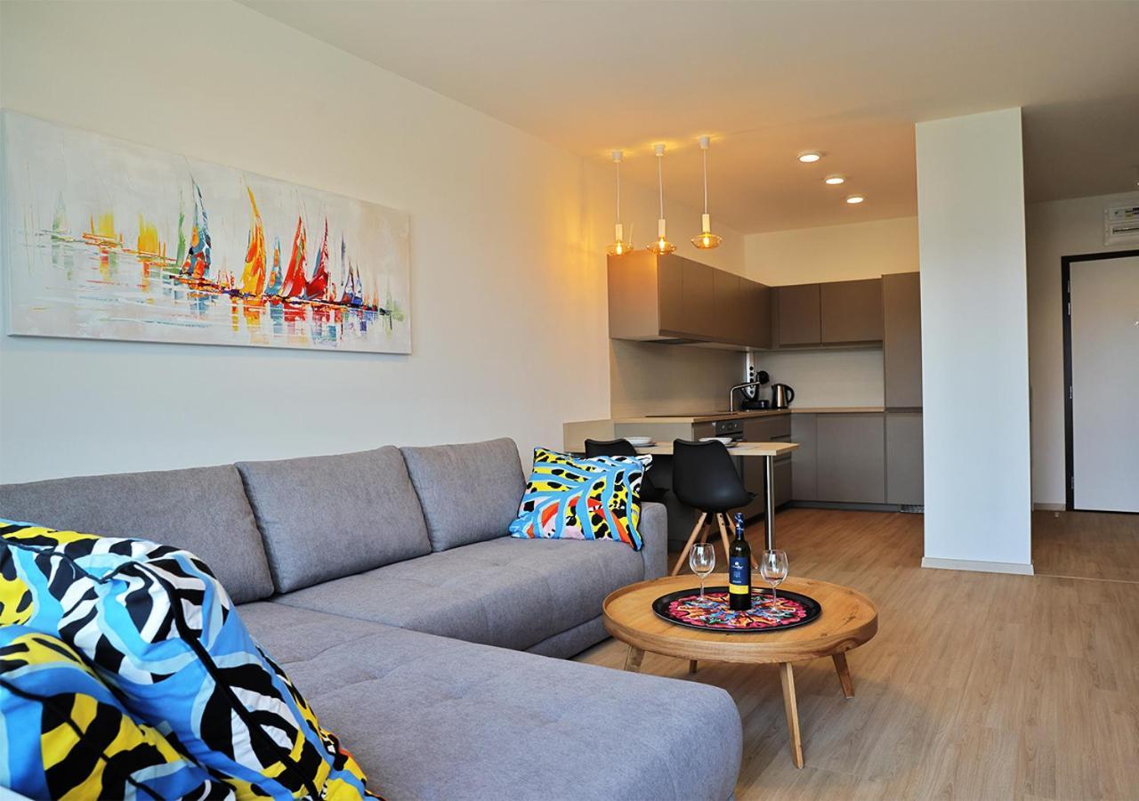 New Cozy 2 Room Pink Apartment Bratislava 058 Luaran gambar